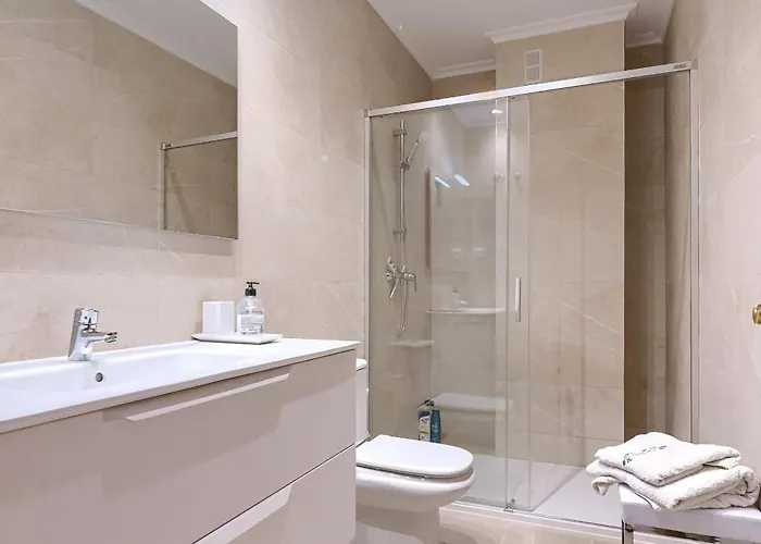 Apartment Atico Con 2 Terrazas De 25 M Cada *