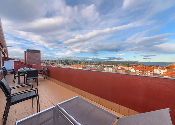 Atico Con 2 Terrazas De 25 M Cada * Gorliz