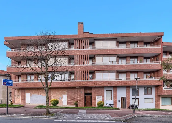 Apartment Atico Con 2 Terrazas De 25 M Cada *