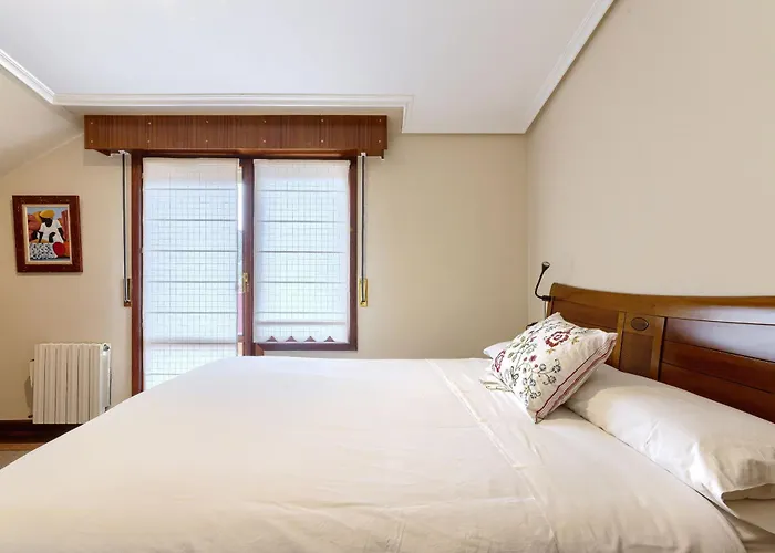 Apartment Atico Con 2 Terrazas De 25 M Cada *