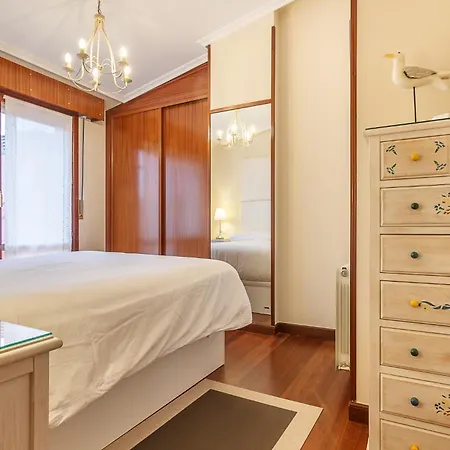 Apartment Atico Con 2 Terrazas De 25 M Cada *