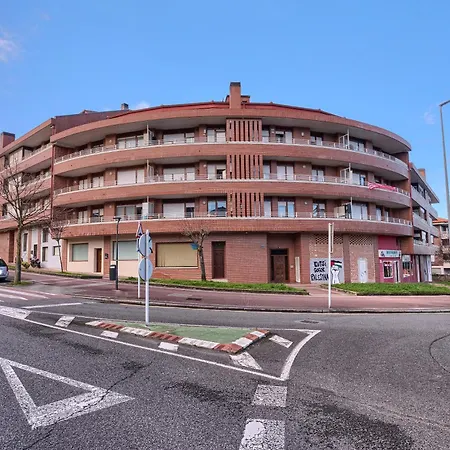 Atico Con 2 Terrazas De 25 M Cada Appartamento Gorliz