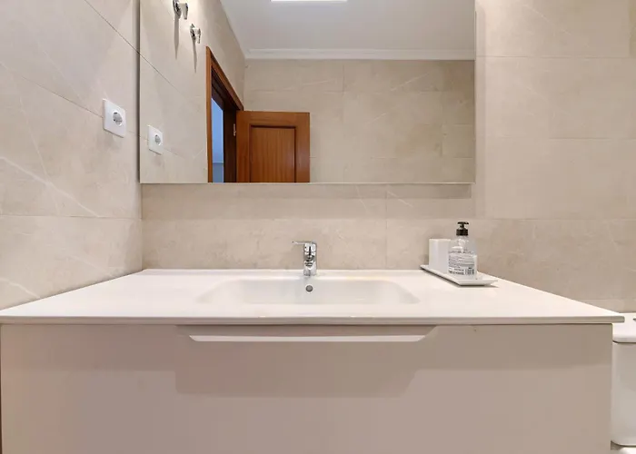 Atico Con 2 Terrazas De 25 M Cada